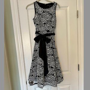 White House Black Market Black Dress with White Lace Detail Size 2